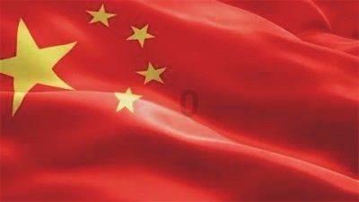 1939年，一风尘女子被困地窖，死后被铁钩勾出来时，其状惨不忍睹